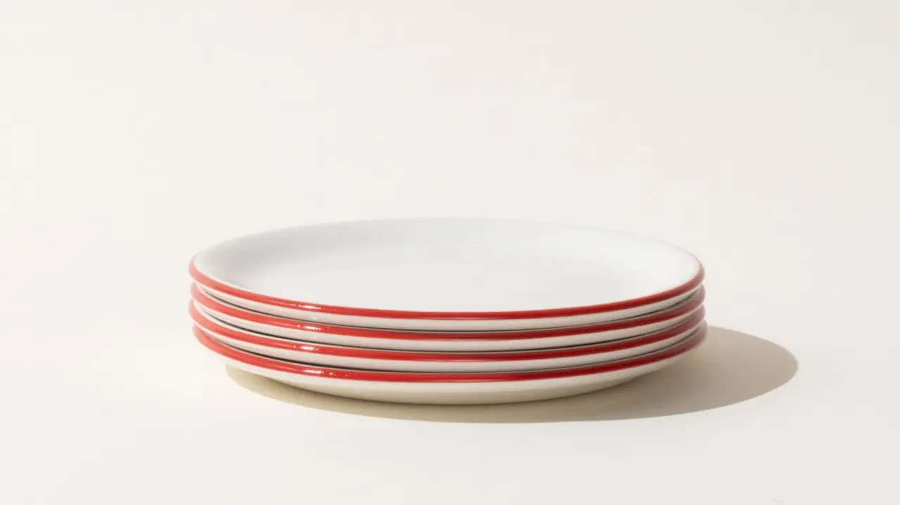 bread and butter plate red rim stack